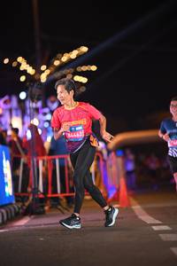 BIB: 
                            <button type="button" onclick="openModal(24440672)" class="btn btn-primary btn-sm float-right btn-popup" data-toggle="modal" data-target=".modal-high-quality">
                        <i class="fas fa-shopping-cart"></i> Add to Cart
                    </button>
                                            <button type="button" onclick="isThisMe(24440672, true)" class="btn btn-success btn-sm float-right btn-popup btn-isme hidden" data-toggle="tooltip" data-placement="bottom" title="นี่คือรูปของคุณใช่ไหม คลิกที่นี่เพื่อเอาเข้าอัลบั้ม">
                        <i class="fas fa-plus"></i> Add to album
                    </button>
                    <button type="button" onclick="isThisMe(24440672, false)" class="btn btn-warning btn-sm float-right btn-popup btn-isnotme hidden">
                        <i class="fas fa-ban"></i> Remove from album
                    </button>